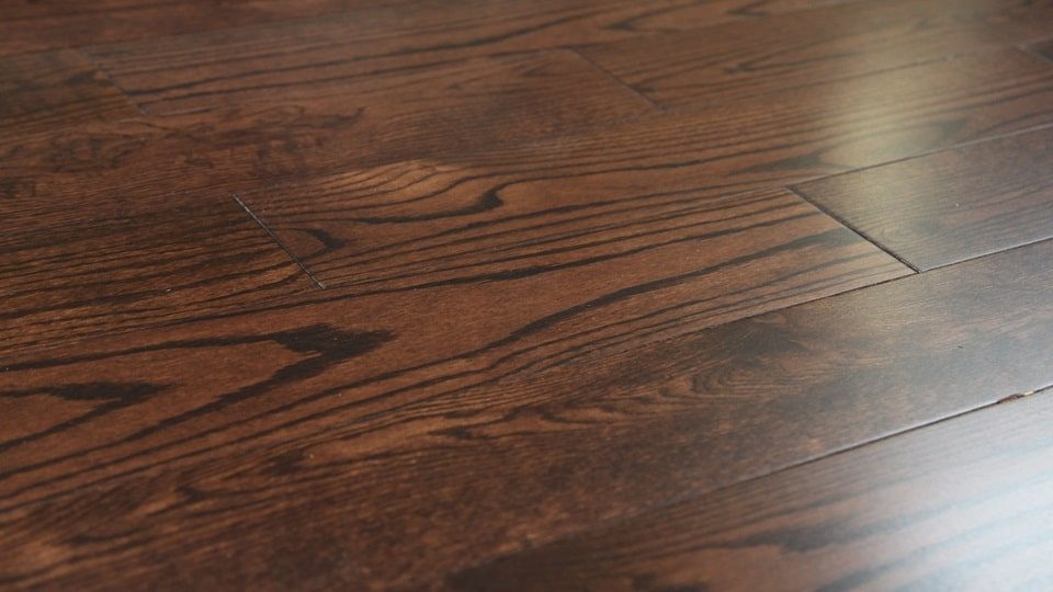 Ferma Northern Oak – Gunstock, Cherry, Mocha, Onyx Smooth by Ferma Flooring, cherry engineered wood flooring, detail view