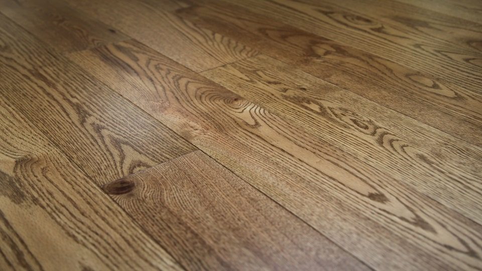 Ferma Nothern Oak – Gunstock Smooth by Ferma Flooring, cherry engineered wood flooring, plank sample