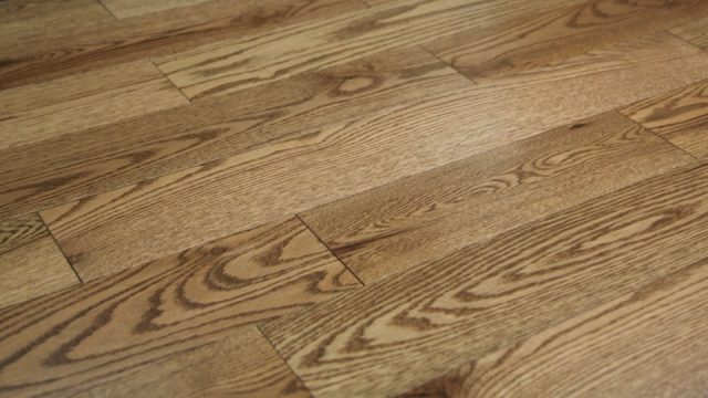 Ferma Nothern Oak – Gunstock Smooth by Ferma Flooring, cherry engineered wood flooring, detail view