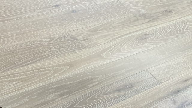 Ferma Northern Oak – Pearl Oak Wire Brushed Finish by Ferma Flooring, del mar engineered wood flooring, detail view