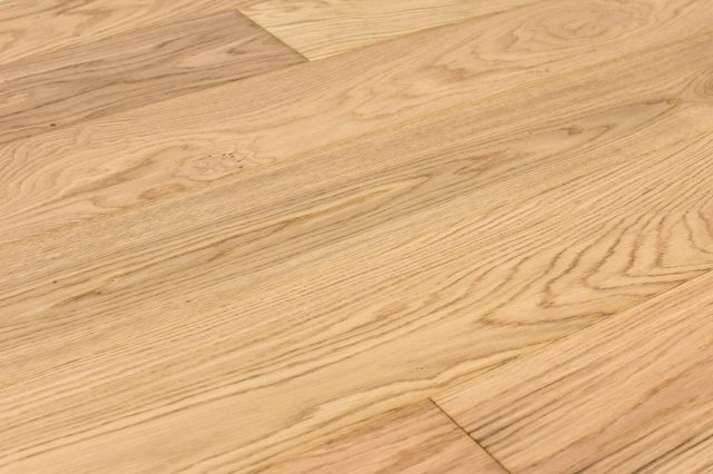 Montserrat Floor European Oak – Tan Wirebrushed by Montserrat Floor, tan european oak engineered wood flooring, detail view