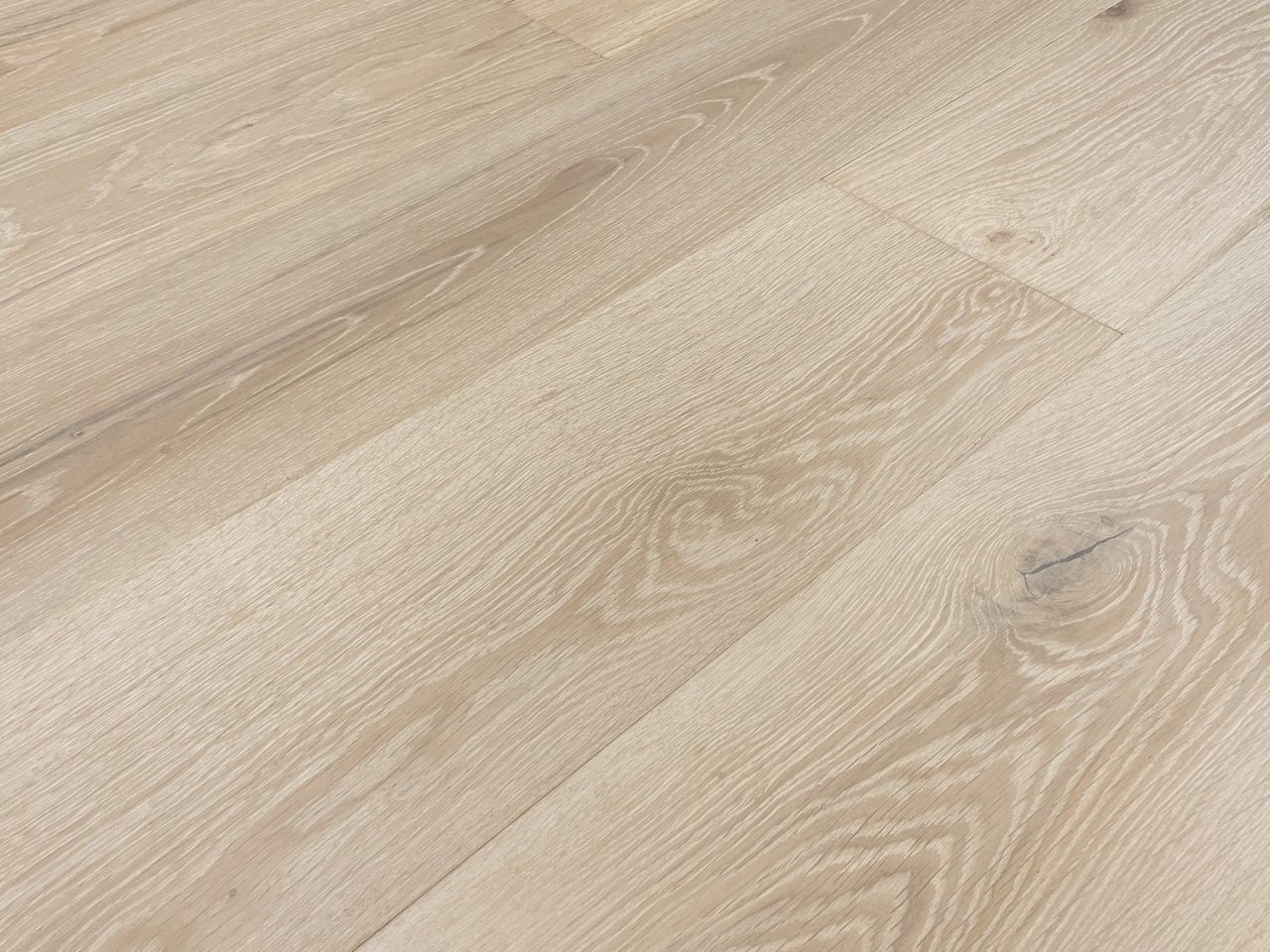 Montserrat Floor Engineered European Oak – Light White Grey Wirebrushed by Montserrat Floor, light white grey european oak engineered wood flooring, detail view