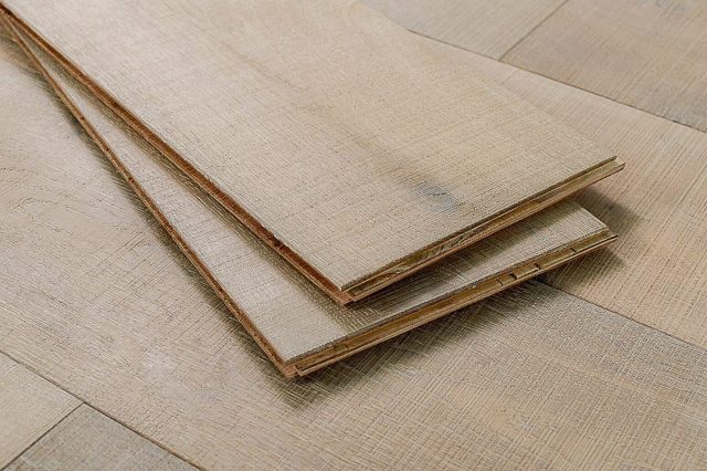 Montserrat Floor Engineered European Oak – Tan Wirebrushed by Montserrat Floor, tan european oak engineered wood flooring, detail view