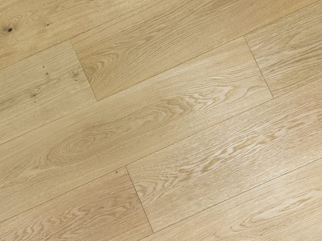 Montserrat Floor Simple European Oak – Light Brown Wirebrushed by Montserrat Floor, light brown european oak engineered wood flooring, detail view