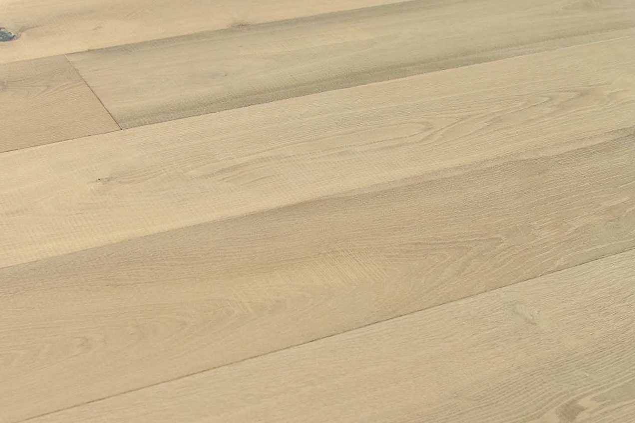 Montserrat Floor Engineered European Oak – Tan Wirebrushed by Montserrat Floor, tan european oak engineered wood flooring, detail view