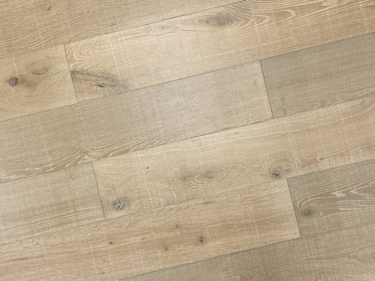 Montserrat Floor White Oak – Brown Wirebrushed by Montserrat Floor, brown white oak engineered wood flooring, detail view