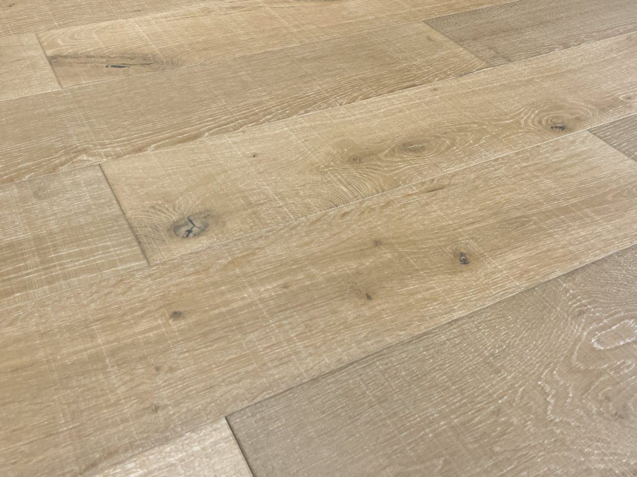 Montserrat Floor White Oak – Brown Wirebrushed by Montserrat Floor, brown white oak engineered wood flooring, detail view